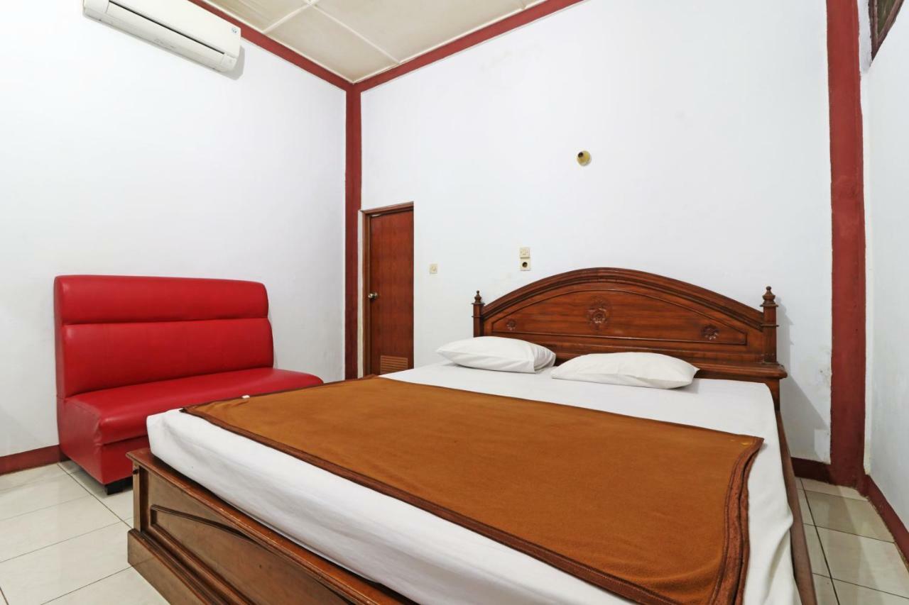 Borneo Hostel Giacarta Esterno foto