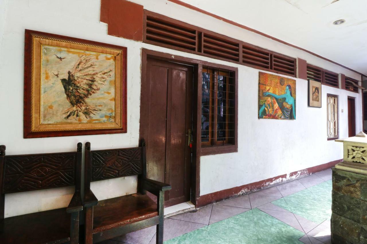 Borneo Hostel Giacarta Esterno foto