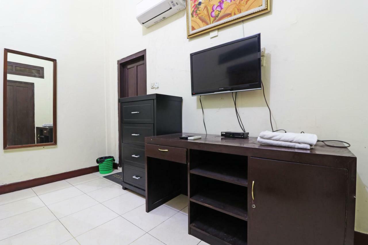 Borneo Hostel Giacarta Esterno foto